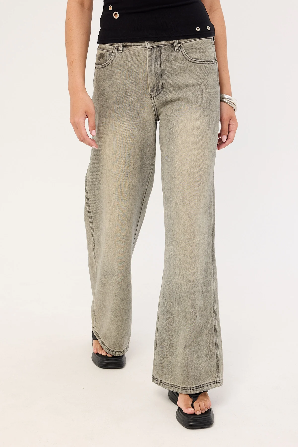 Worship Sweeper Jean Dirty Grey - Image 3