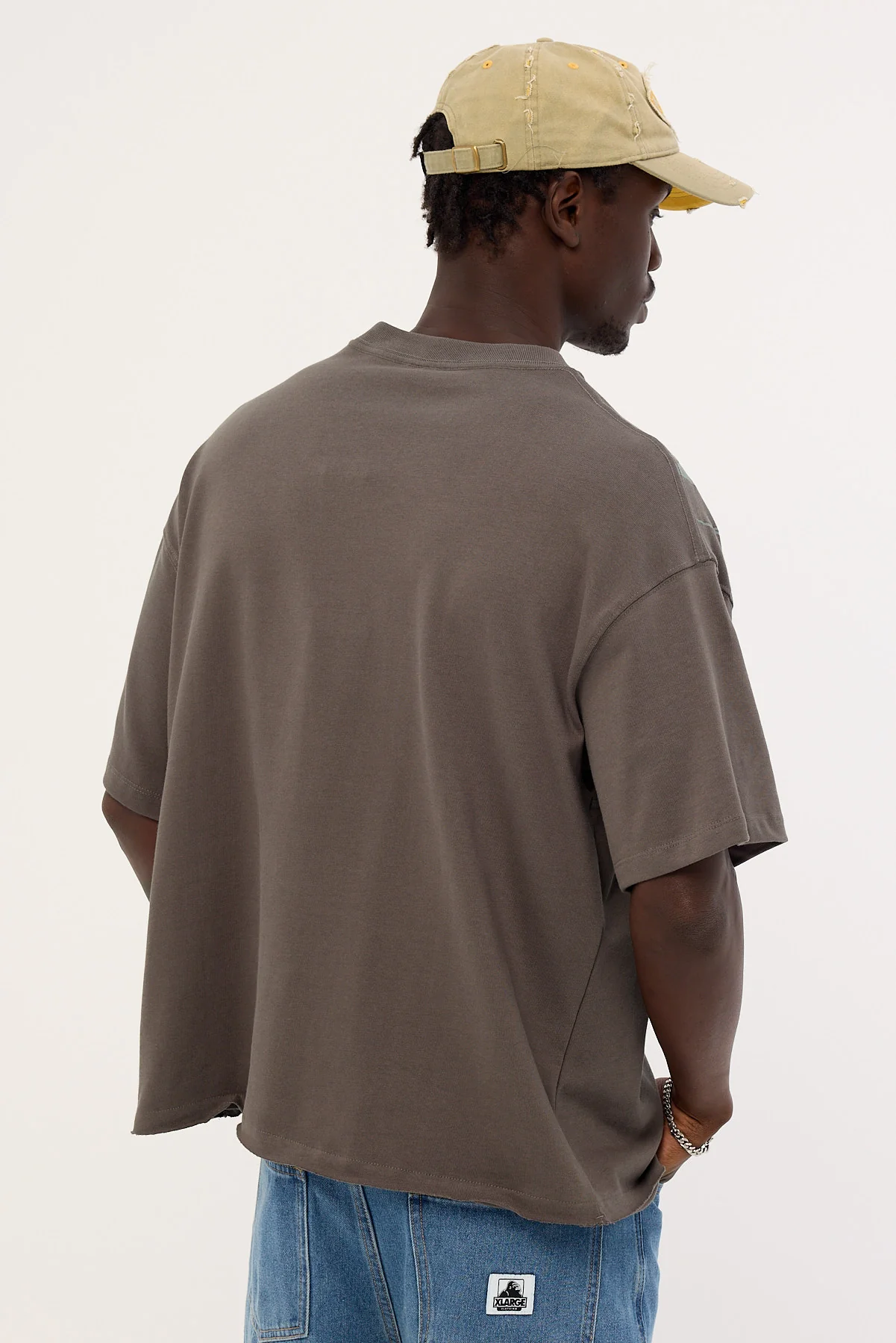 Worship Unchainedbox Box Crop Tee Worn Black - Image 4