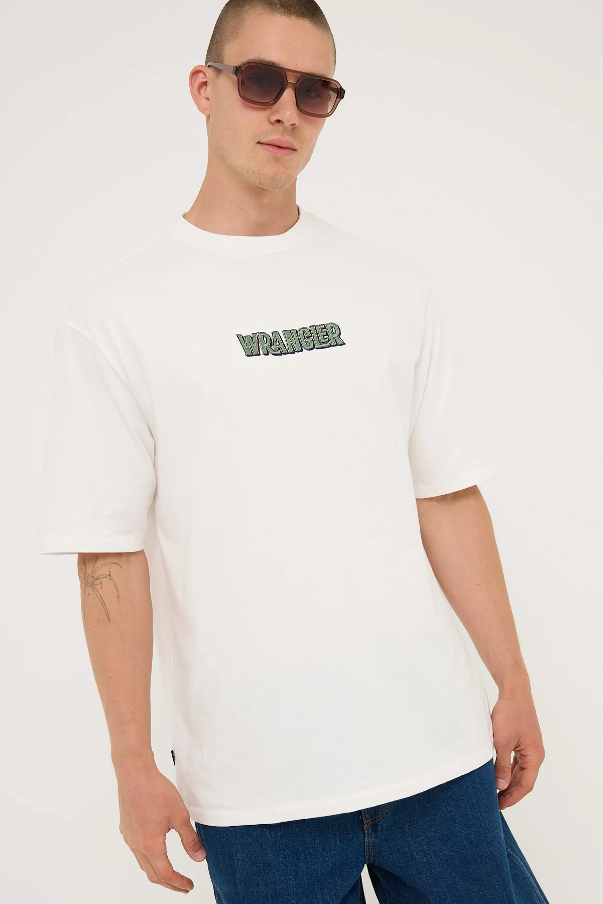 Wrangler Clam Slacker Tee White