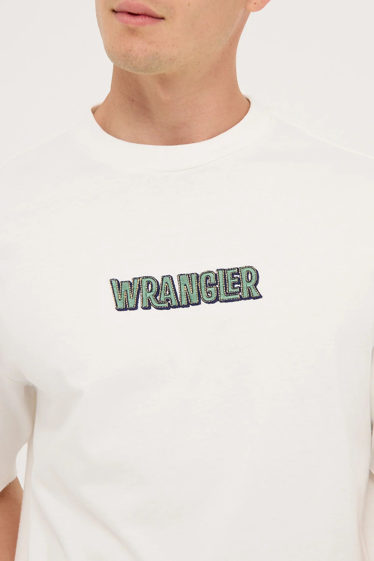 Wrangler Clam Slacker Tee White - Image 3