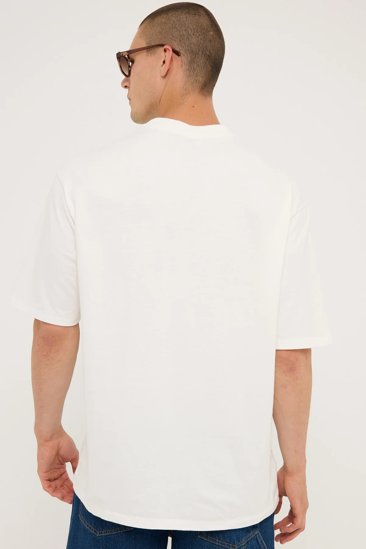 Wrangler Clam Slacker Tee White - Image 5