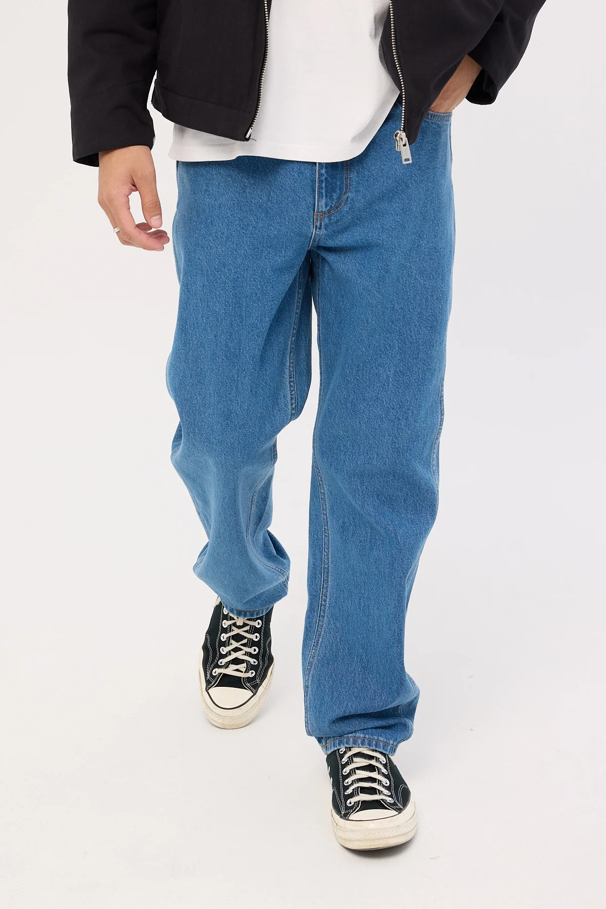 Wrangler Eazy Straight Rising Indigo - Image 2