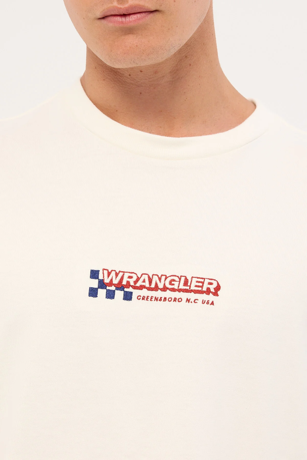 Wrangler Finish Boxcar Tee Vintage White - Image 3