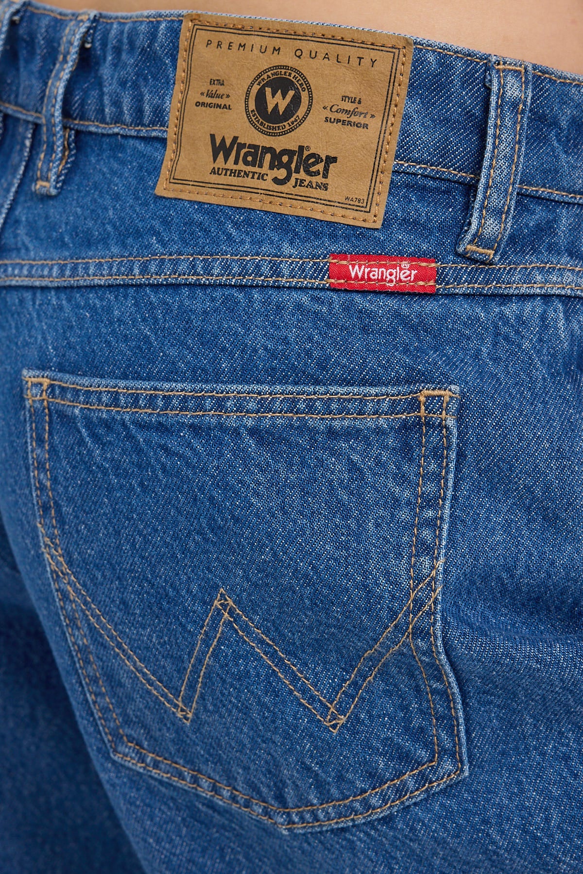 Wrangler Low Rise Bella Baggy Jean Lush Blue - Image 4