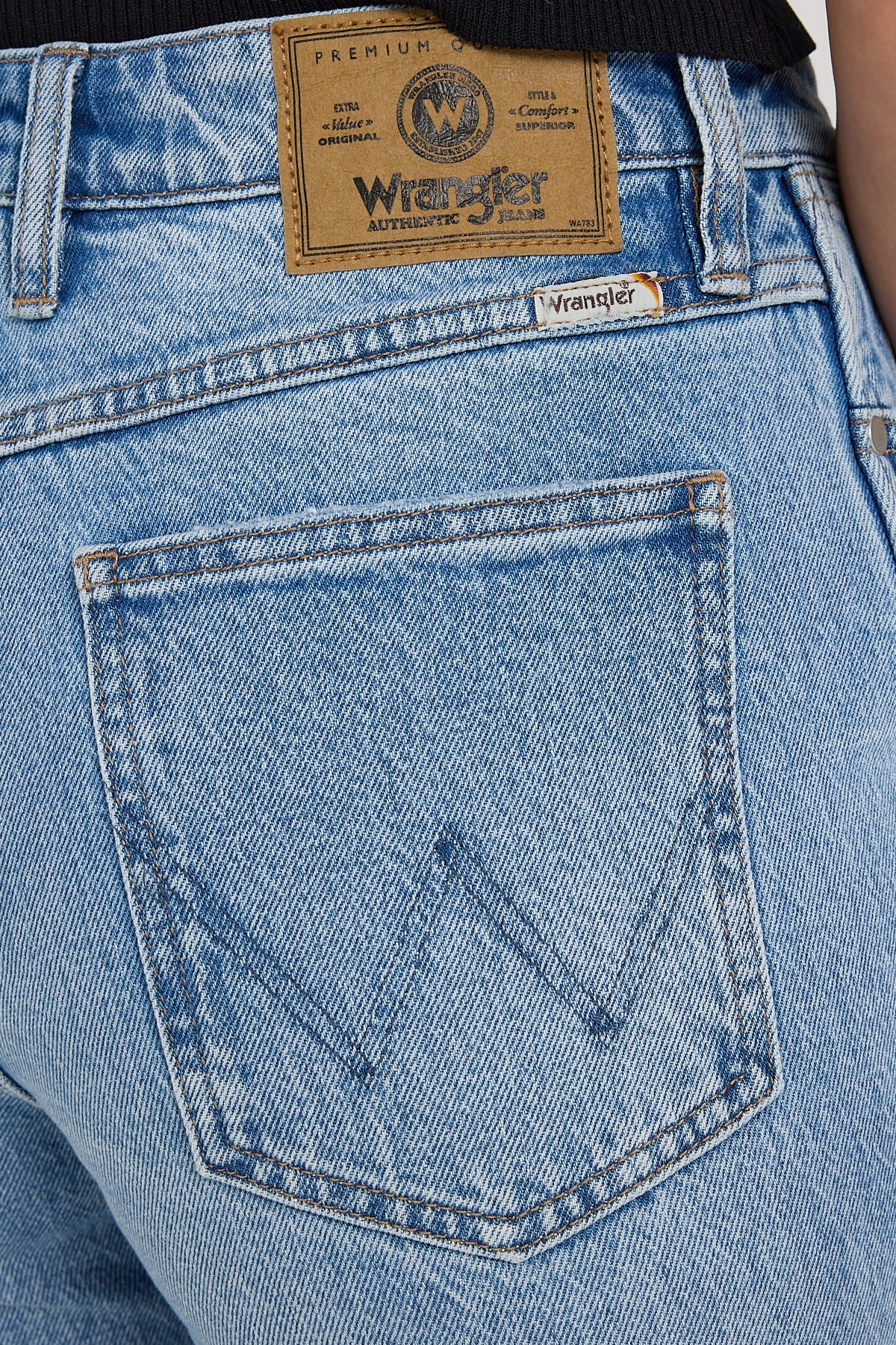 Wrangler Mid Tori Diamond Skies - Image 4