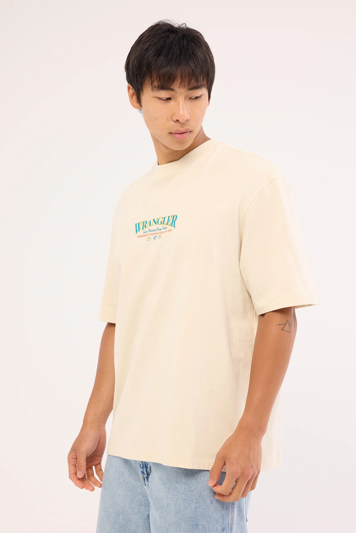 Wrangler Recharge Slacker Tee Ecru - Image 3