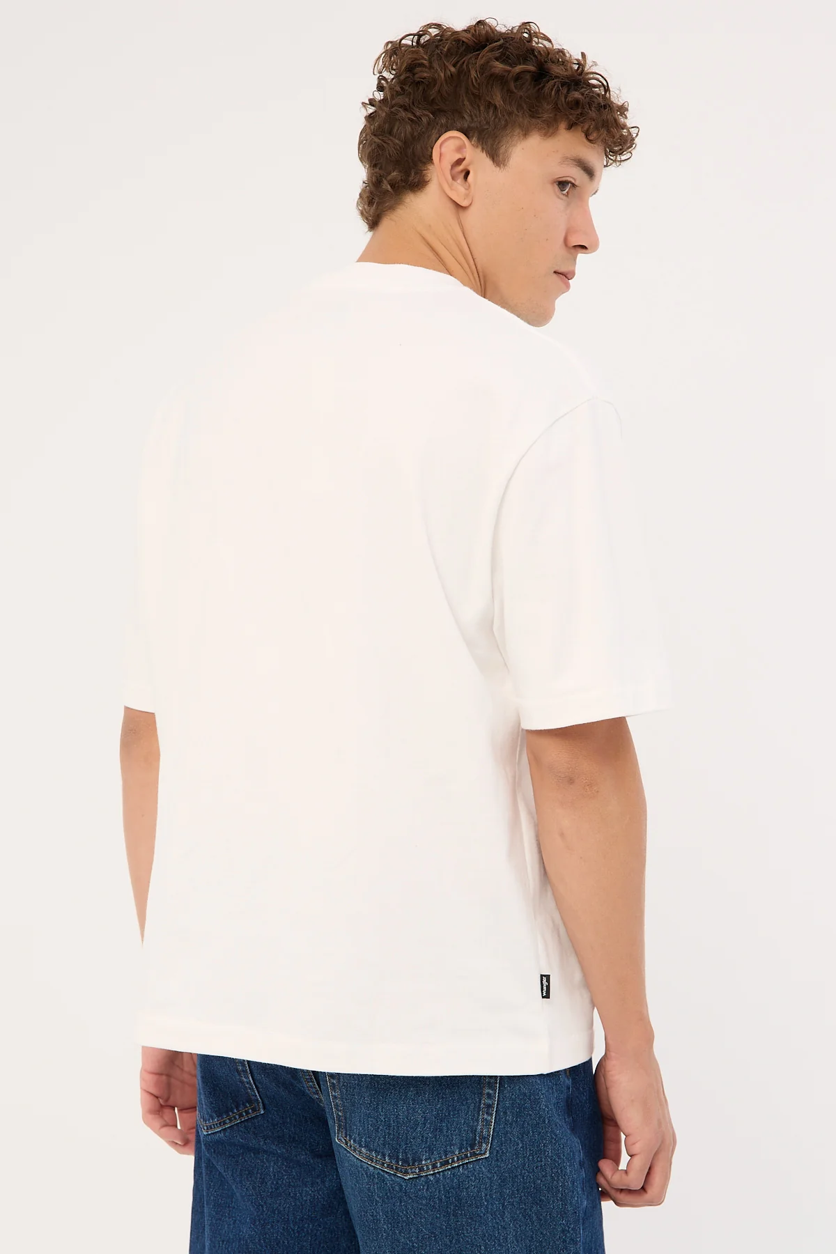 Wrangler Scratch Boxcar Tee White - Image 5