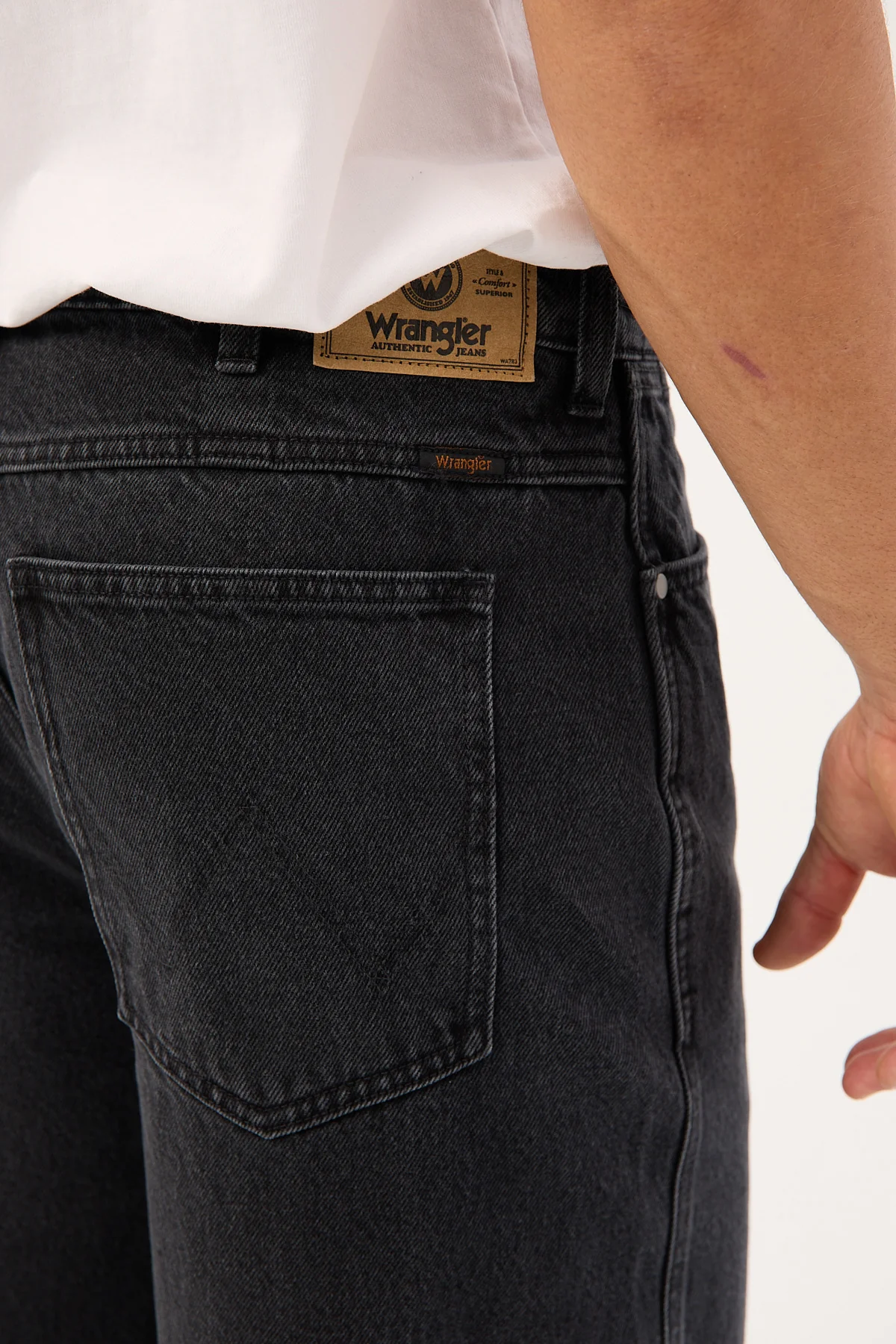 Wrangler Steezy Washed Black - Image 8
