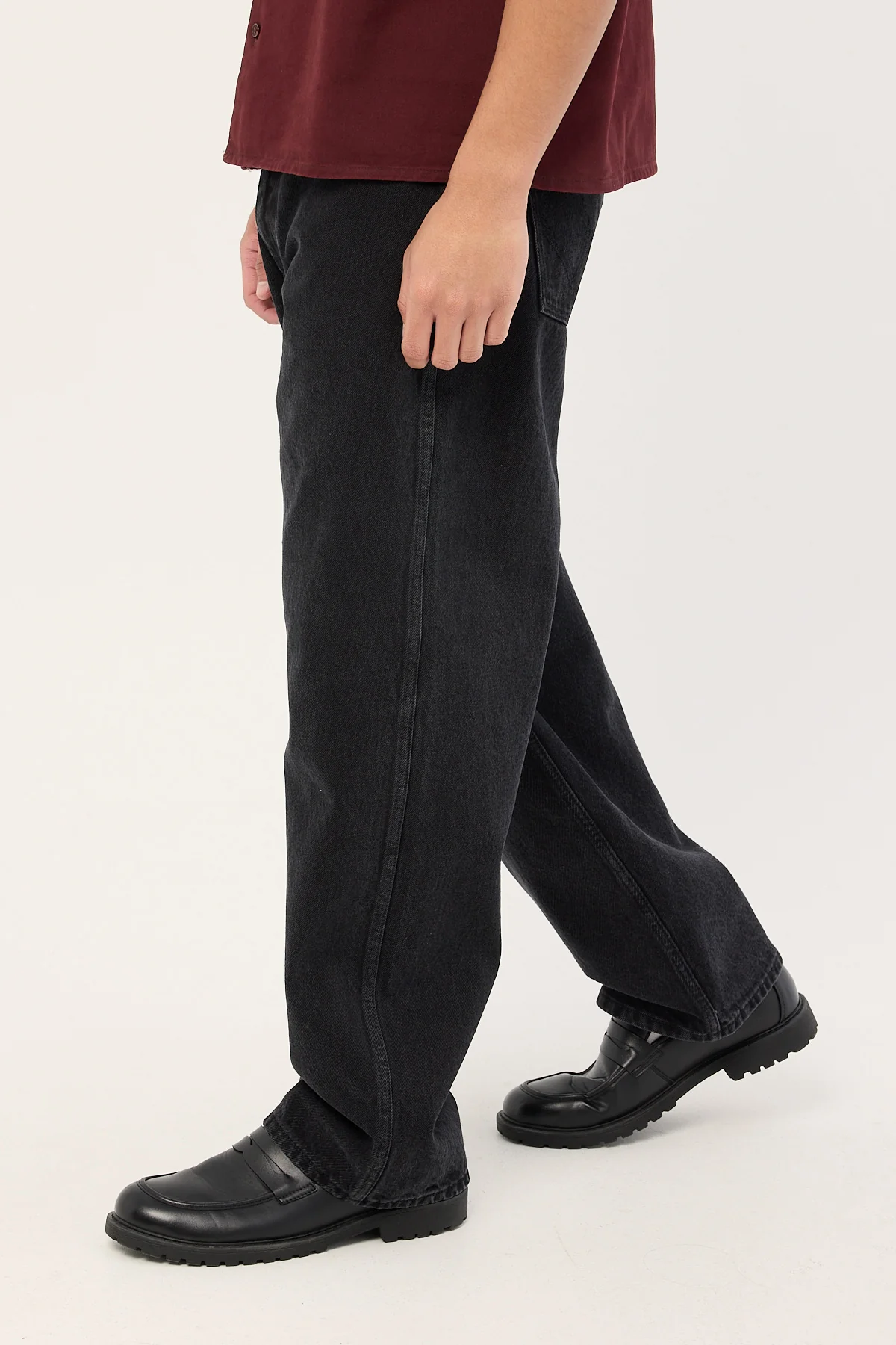 Wrangler Superbaggy Black Magma - Image 3