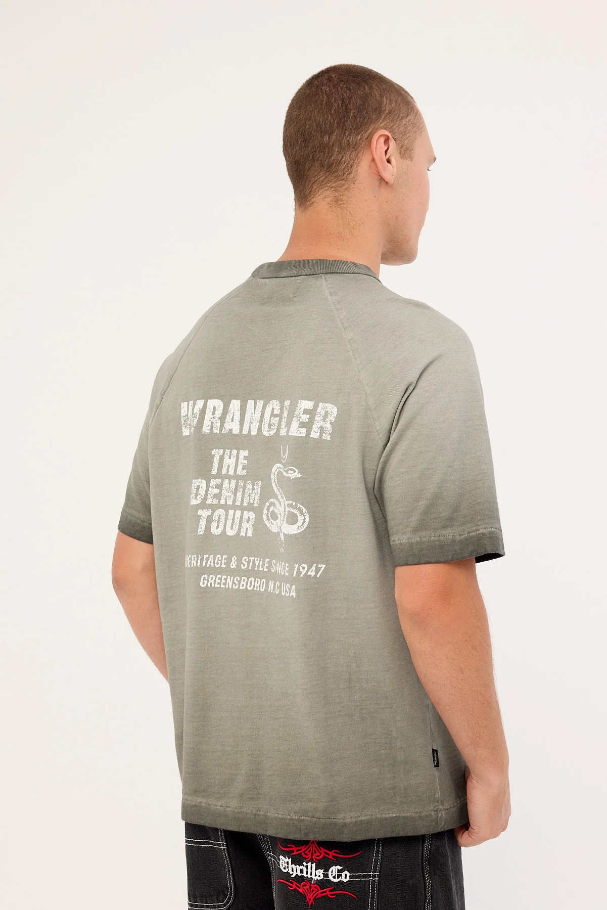 Wrangler Tour Boxy Raglan Tee Burnout Grey - Image 6
