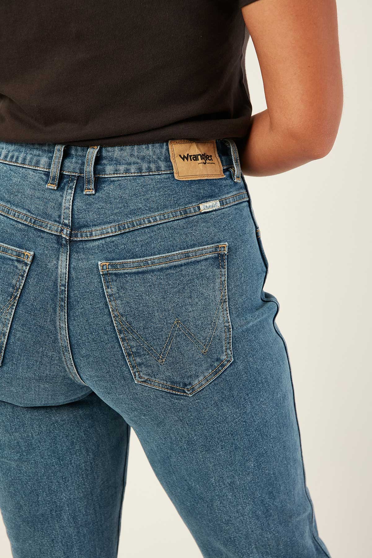 Wrangler Tyler Jean Isla Blue Isla Blue - Image 8