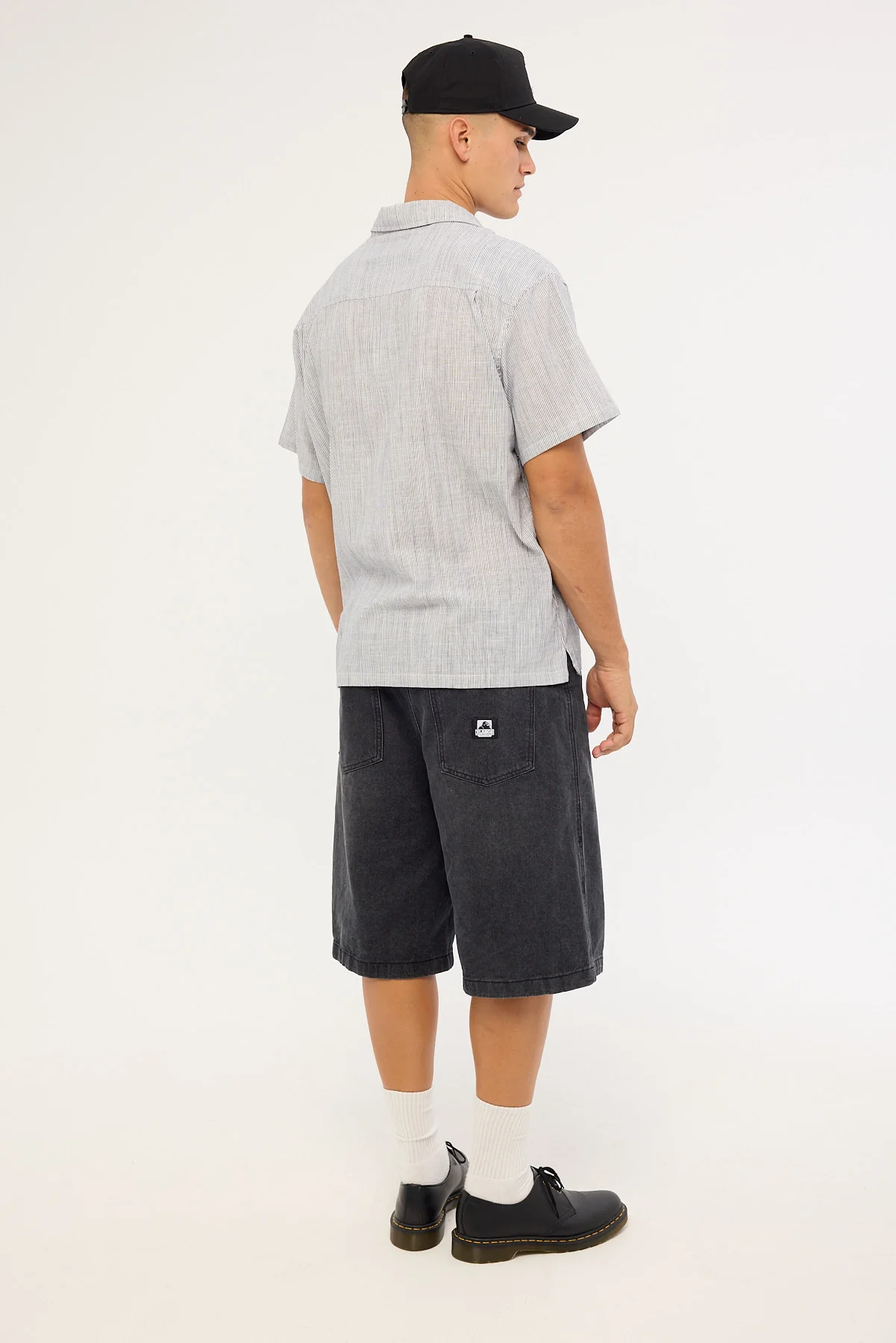 Xlarge Baggy Bull Denim 91 Short Faded Black - Image 5